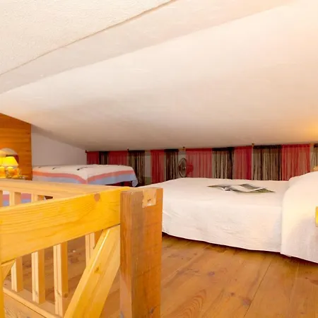 Avec Piscine A - 32 M² *