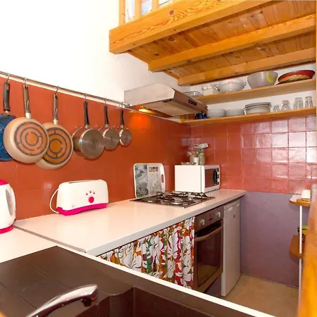 Porticcio Seaside Retreat: 2-bedroom With Shared Pool * Porticcio (Corsica)