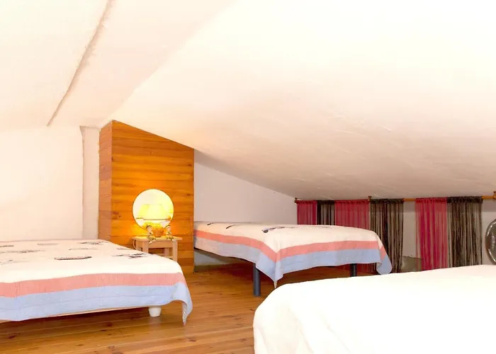 Seaside Retreat: 2-bedroom With Shared Pool * Porticcio (Corsica)